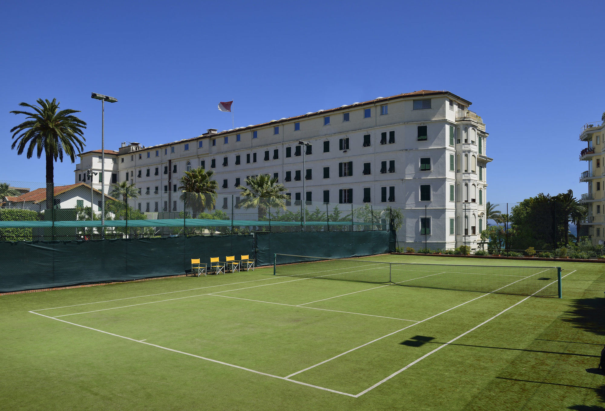 รอยัลโฮเต็ลซานเรโม Hotel ภายนอก รูปภาพ Tennis Club