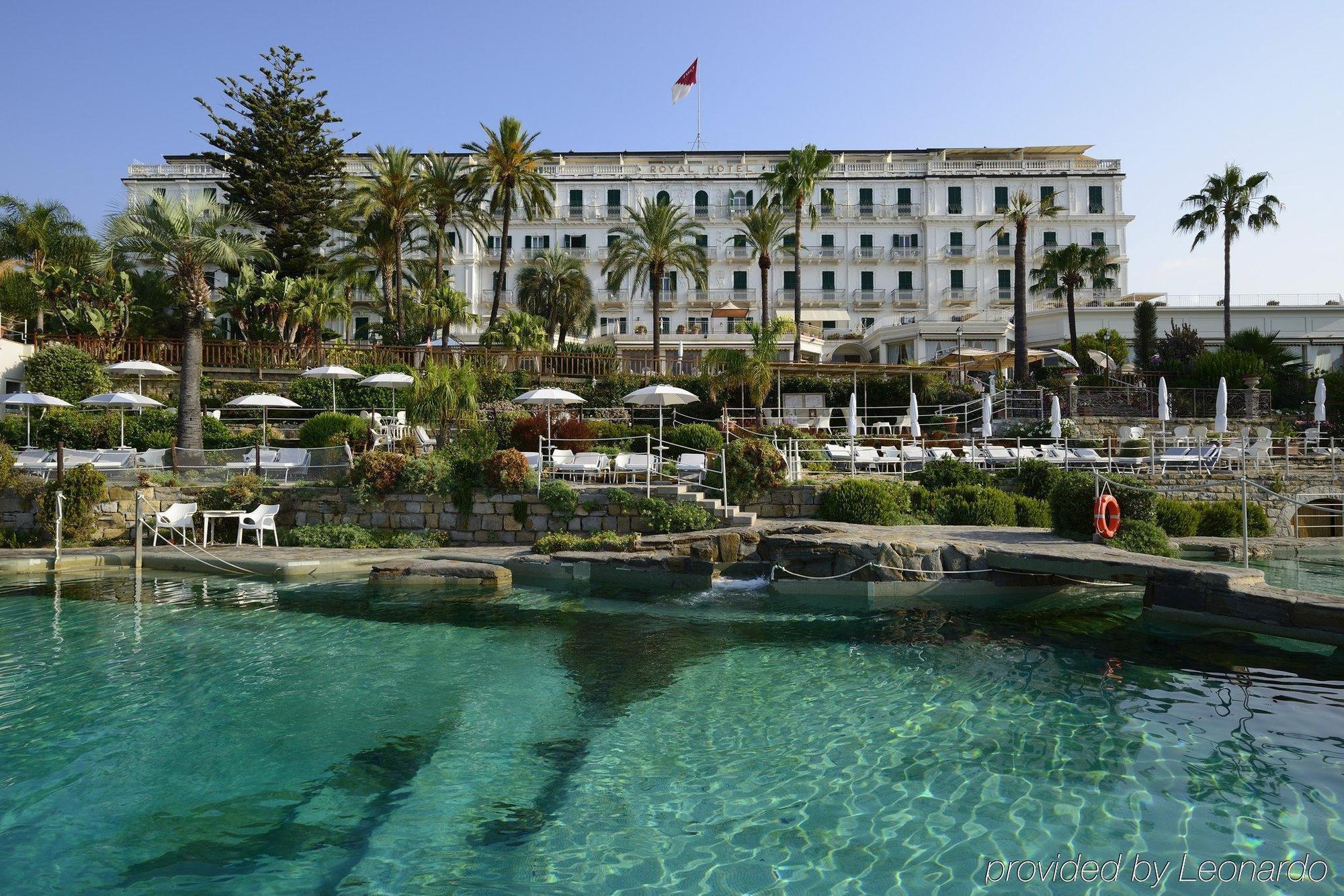 รอยัลโฮเต็ลซานเรโม Hotel ภายนอก รูปภาพ The Hotel